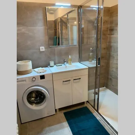 Neuf Sur De Vue Lägenhet